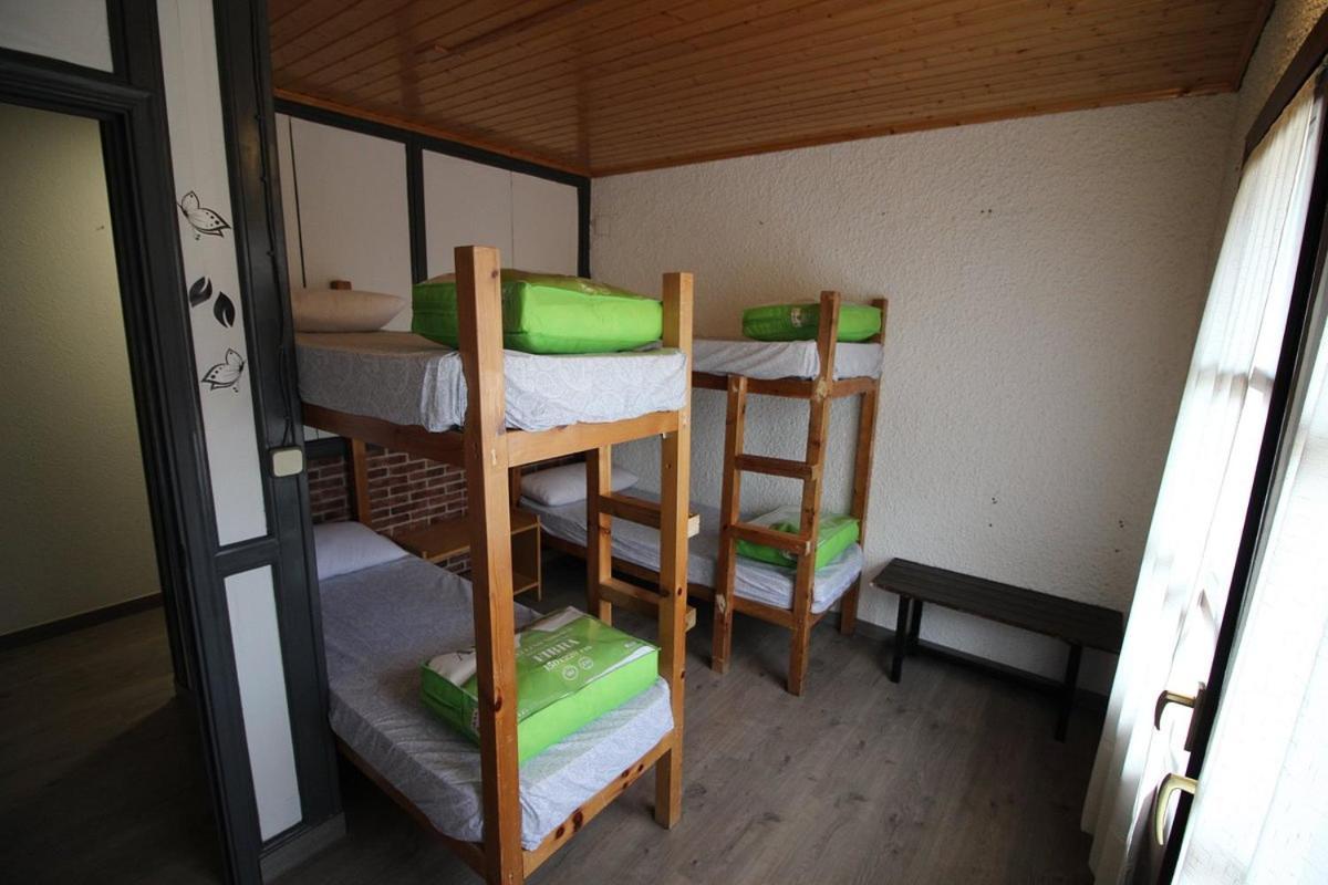Albergue Triton - Villanúa Exterior foto